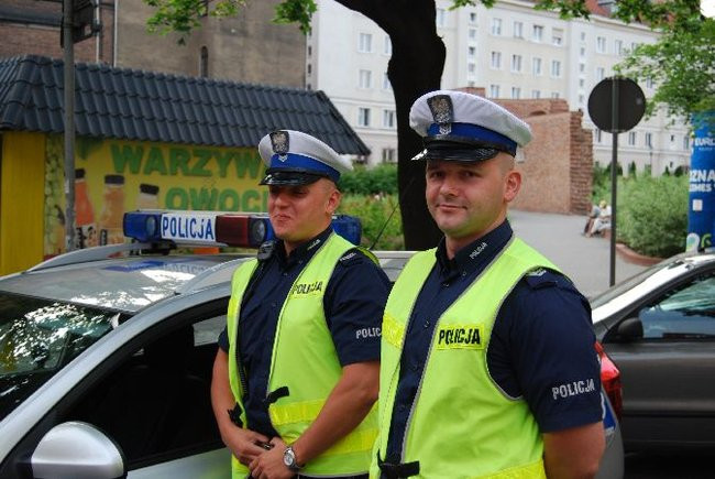 Euro 2012 oczami policji (dużo zdjęć)