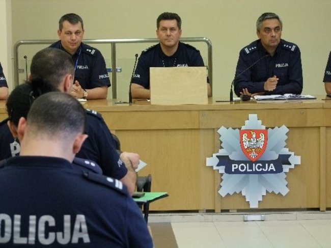 Euro 2012 oczami policji (dużo zdjęć)