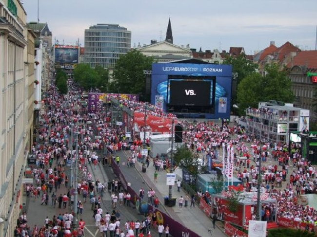 Euro 2012 oczami policji (dużo zdjęć)