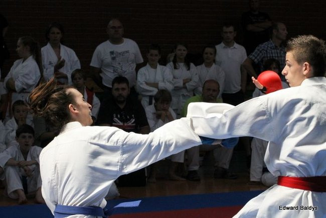 Karate w Gimnazjum nr 9 (zdjęcia)