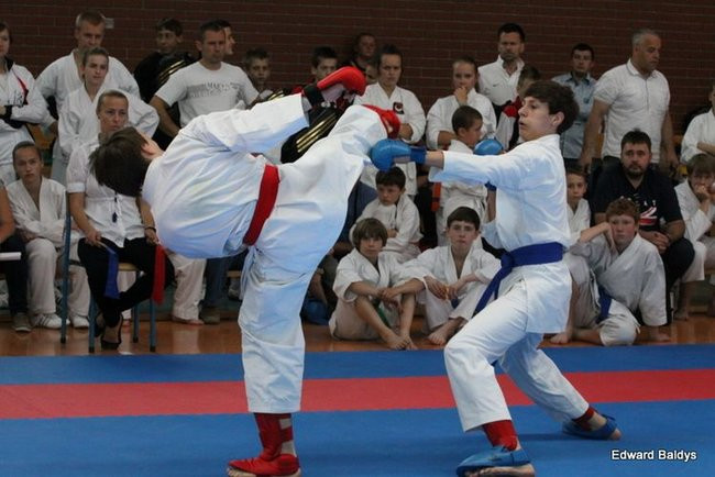 Karate w Gimnazjum nr 9 (zdjęcia)