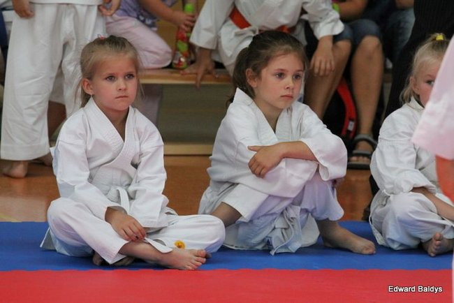 Karate w Gimnazjum nr 9 (zdjęcia)