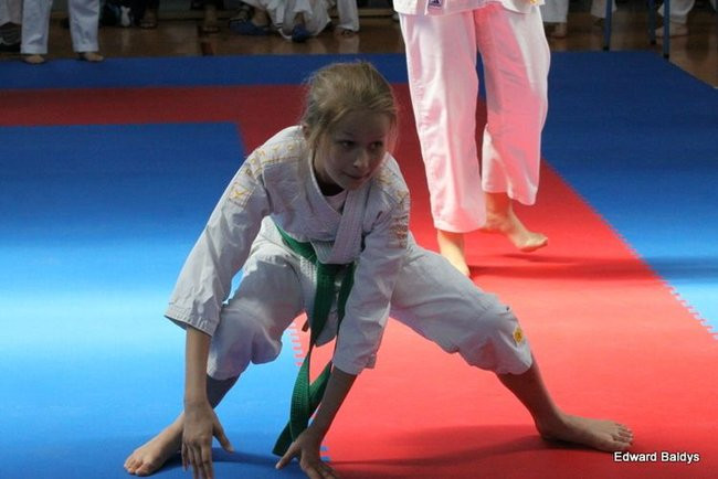 Karate w Gimnazjum nr 9 (zdjęcia)