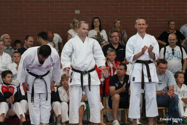 Karate w Gimnazjum nr 9 (zdjęcia)