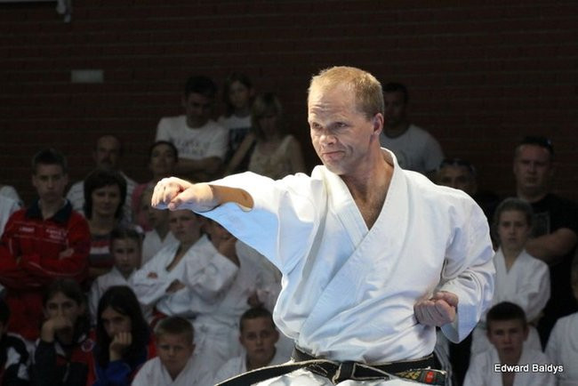 Karate w Gimnazjum nr 9 (zdjęcia)