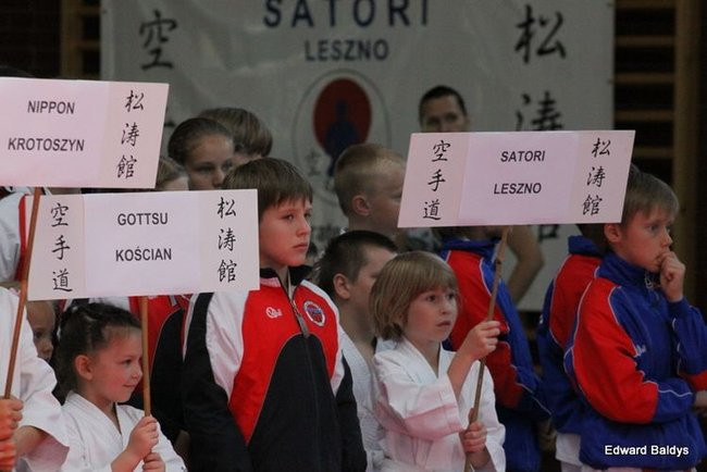 Karate w Gimnazjum nr 9 (zdjęcia)