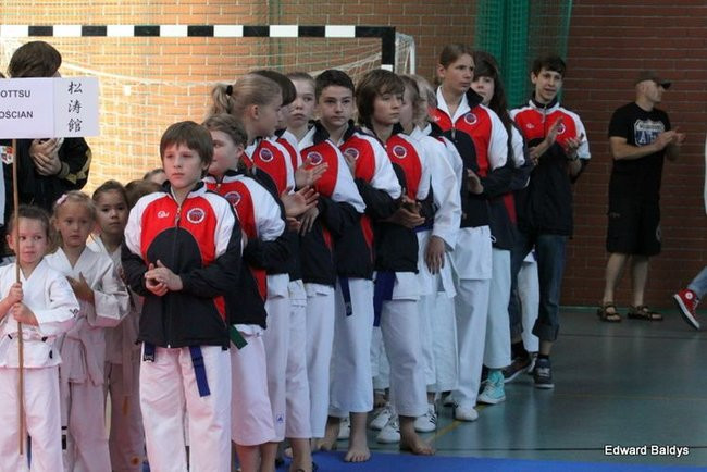 Karate w Gimnazjum nr 9 (zdjęcia)