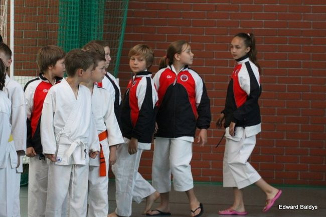 Karate w Gimnazjum nr 9 (zdjęcia)