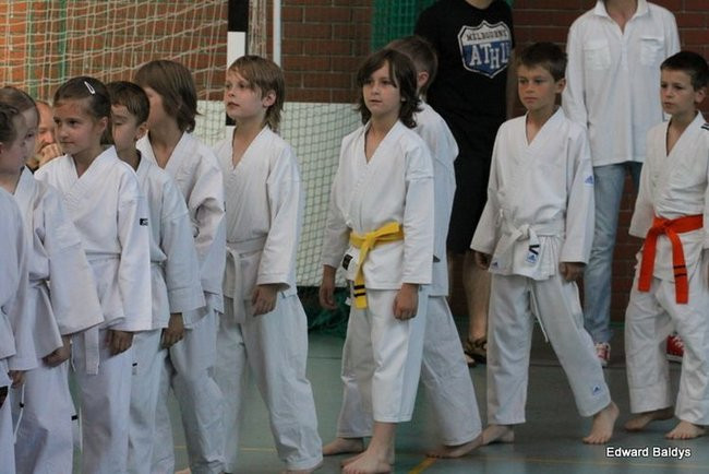 Karate w Gimnazjum nr 9 (zdjęcia)