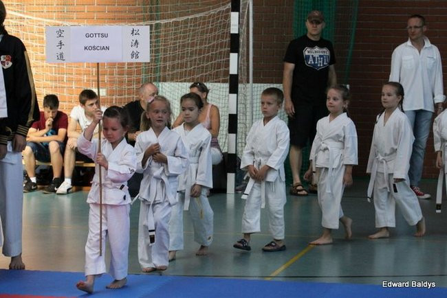 Karate w Gimnazjum nr 9 (zdjęcia)