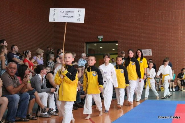 Karate w Gimnazjum nr 9 (zdjęcia)