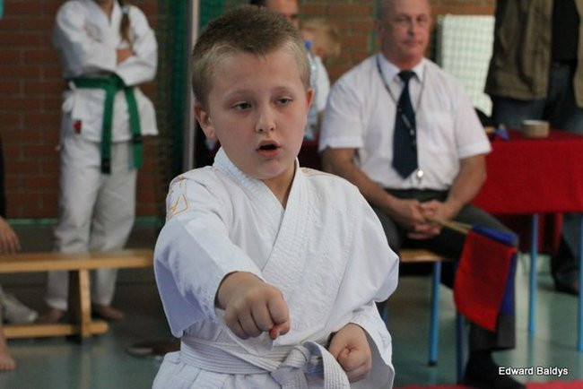 Karate w Gimnazjum nr 9 (zdjęcia)
