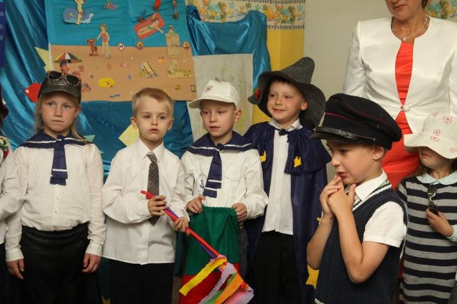 Pożegnanie przedszkolaków w Strzyżewicach (zdjęcia)