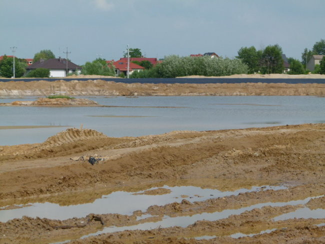 Zbiornik nabiera kształtu (zdjęcia)