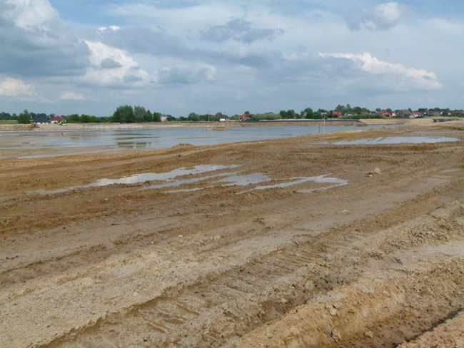 Zbiornik nabiera kształtu (zdjęcia)