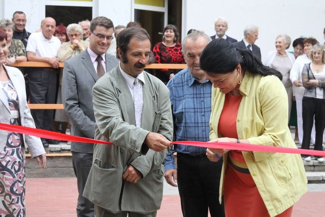 Seniorzy grają w boule (zdjęcia)