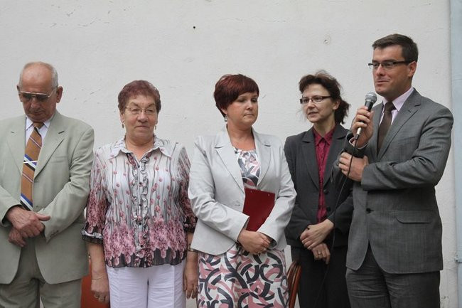 Seniorzy grają w boule (zdjęcia)