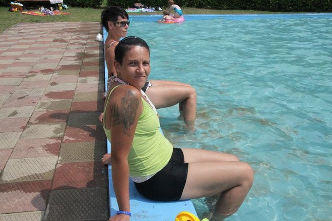 Tłumy na basenie (zdjęcia)