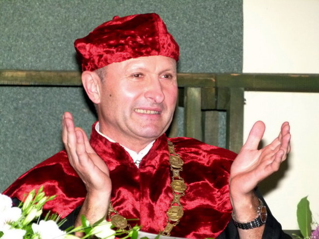 Absolutorium pełne serdeczności (zdjęcia)