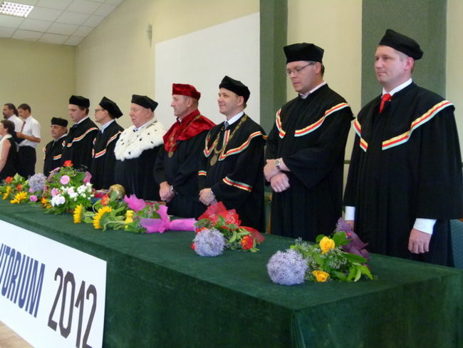 Absolutorium pełne serdeczności (zdjęcia)