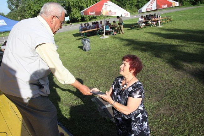 Na lotnisku bawili się seniorzy (dużo zdjęć)