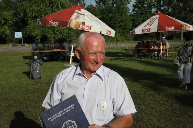 Na lotnisku bawili się seniorzy (dużo zdjęć)