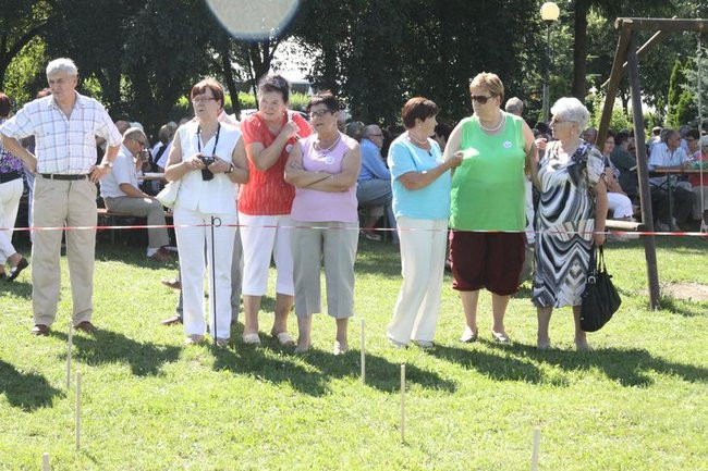 Na lotnisku bawili się seniorzy (dużo zdjęć)