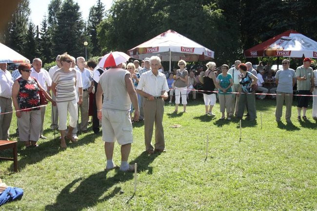 Na lotnisku bawili się seniorzy (dużo zdjęć)