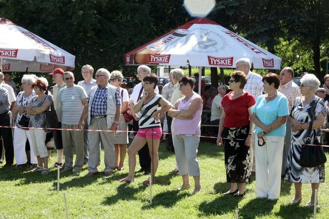 Na lotnisku bawili się seniorzy (dużo zdjęć)