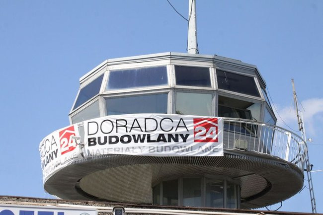 Na lotnisku bawili się seniorzy (dużo zdjęć)