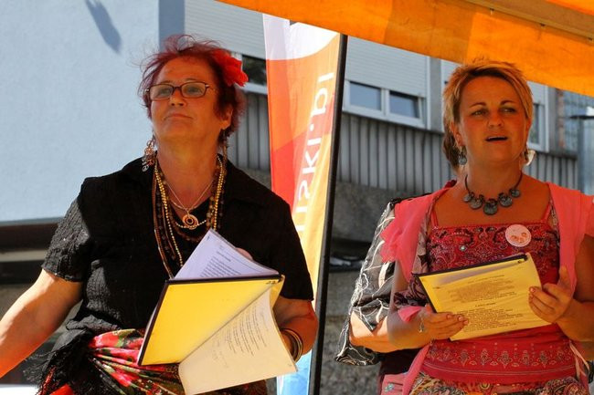 Na lotnisku bawili się seniorzy (dużo zdjęć)