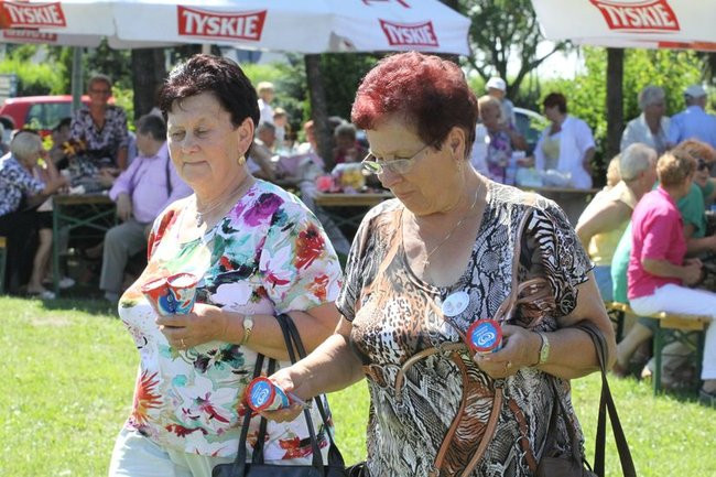 Na lotnisku bawili się seniorzy (dużo zdjęć)