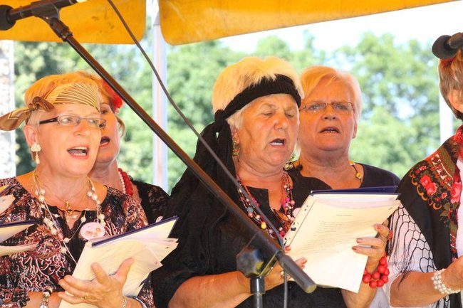 Na lotnisku bawili się seniorzy (dużo zdjęć)