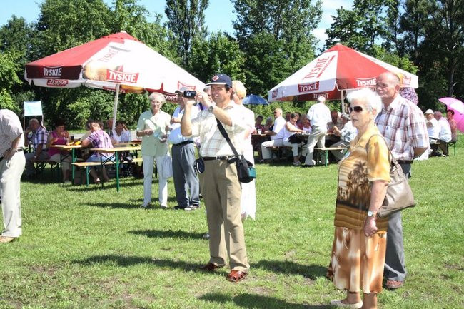 Na lotnisku bawili się seniorzy (dużo zdjęć)
