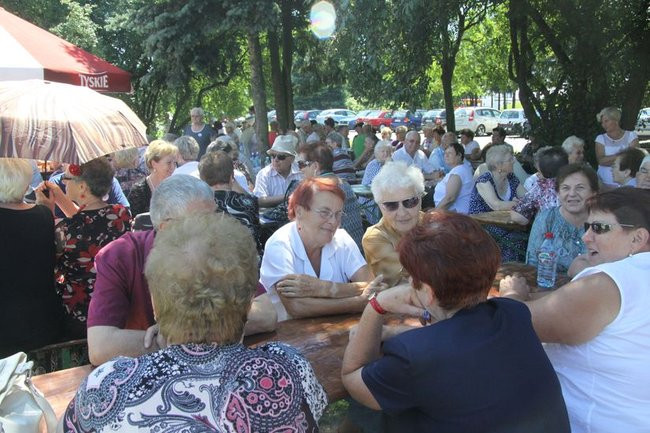 Na lotnisku bawili się seniorzy (dużo zdjęć)