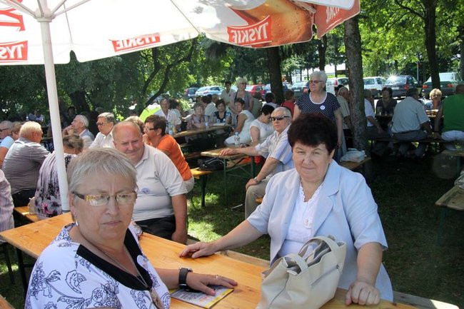 Na lotnisku bawili się seniorzy (dużo zdjęć)