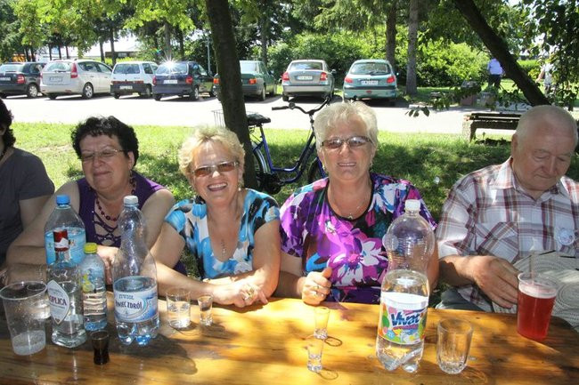 Na lotnisku bawili się seniorzy (dużo zdjęć)