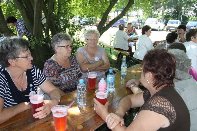 Na lotnisku bawili się seniorzy (dużo zdjęć)