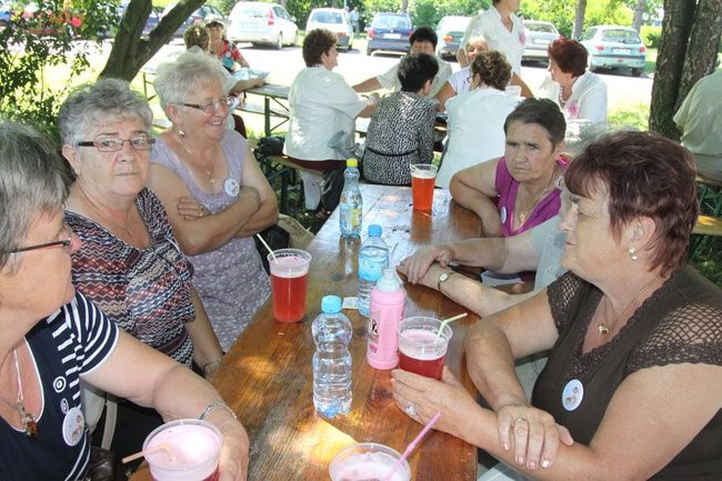 Na lotnisku bawili się seniorzy (dużo zdjęć)