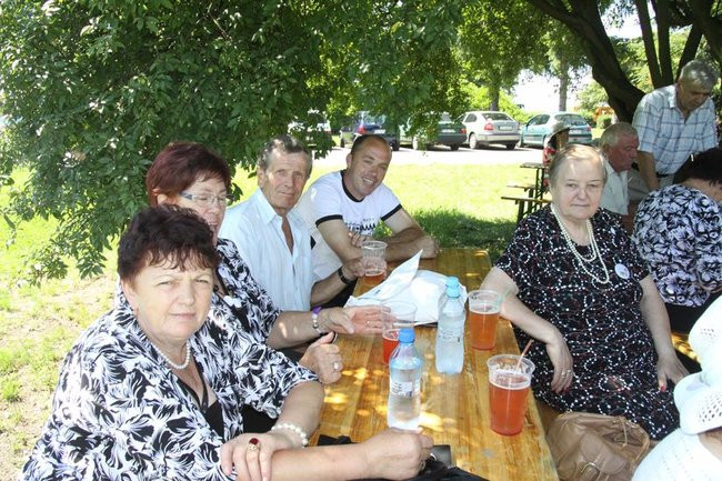 Na lotnisku bawili się seniorzy (dużo zdjęć)