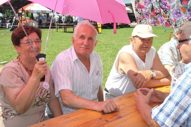 Na lotnisku bawili się seniorzy (dużo zdjęć)