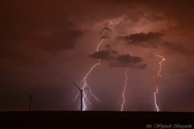 Pioruny niszczą i fascynują (zdjęcia)