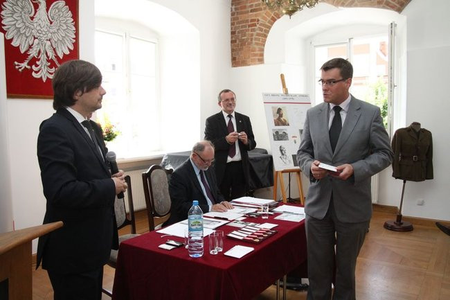 W ratuszu o poległych (zdjęcia)