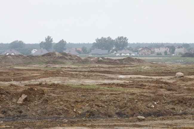 Zbiornik w Rydzynie gotowy na jesień (zdjęcia)