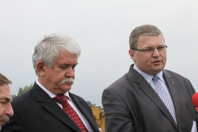 Zbiornik w Rydzynie gotowy na jesień (zdjęcia)