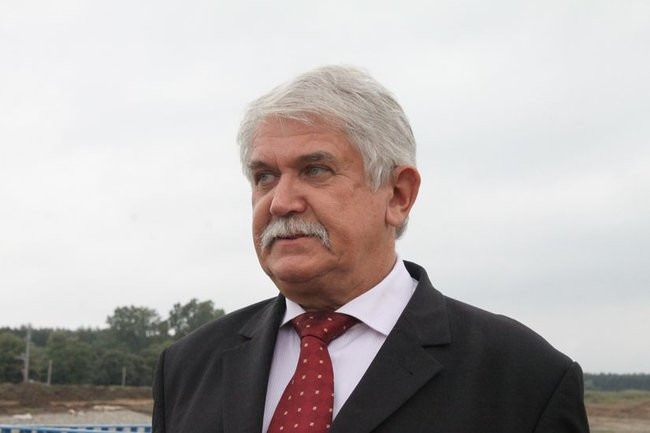 Zbiornik w Rydzynie gotowy na jesień (zdjęcia)