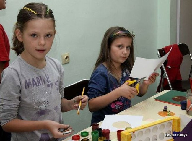 Dzieci zrobiły Gazetowy Sad (zdjęcia)