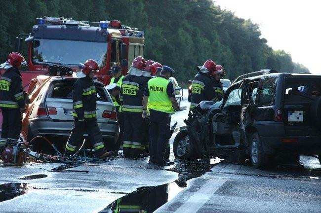 Tragiczny wypadek pod Lesznem! (zdjęcia i dźwięk)