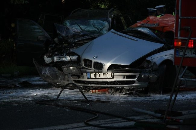 Tragiczny wypadek pod Lesznem! (zdjęcia i dźwięk)