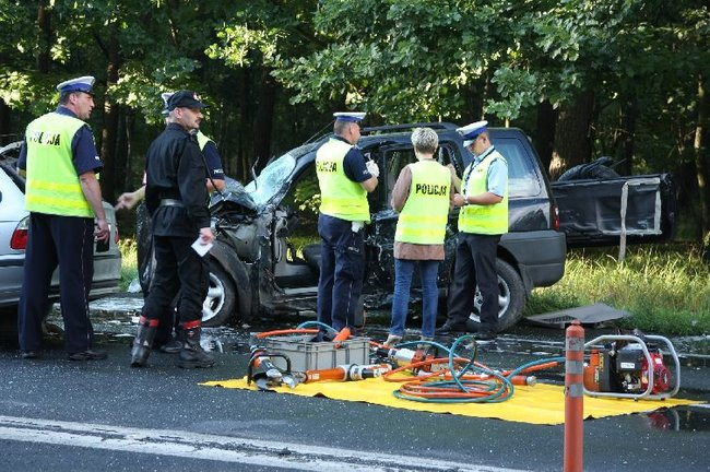 Tragiczny wypadek pod Lesznem! (zdjęcia i dźwięk)